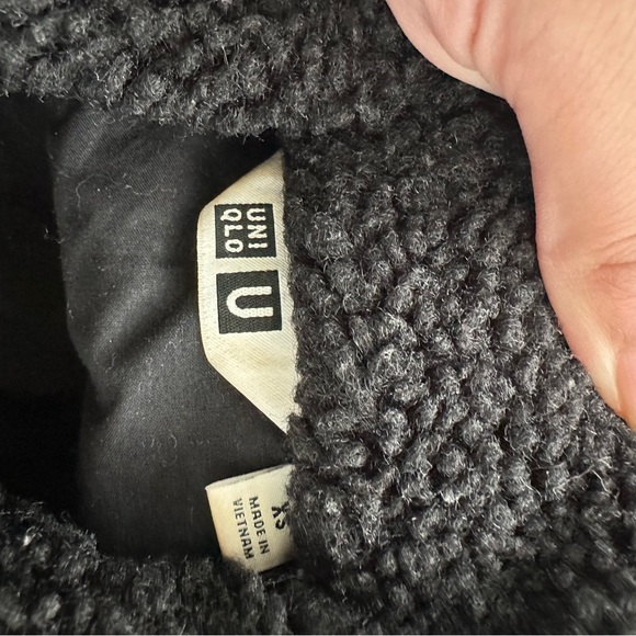 Uniqlo U Sherpa jacket with belt - Picture 8 of 14